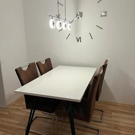 Apartment O&v *